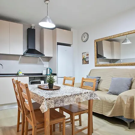 Beautiful Apartment In Las Ramblas Barcelona 6Pax Exterior photo